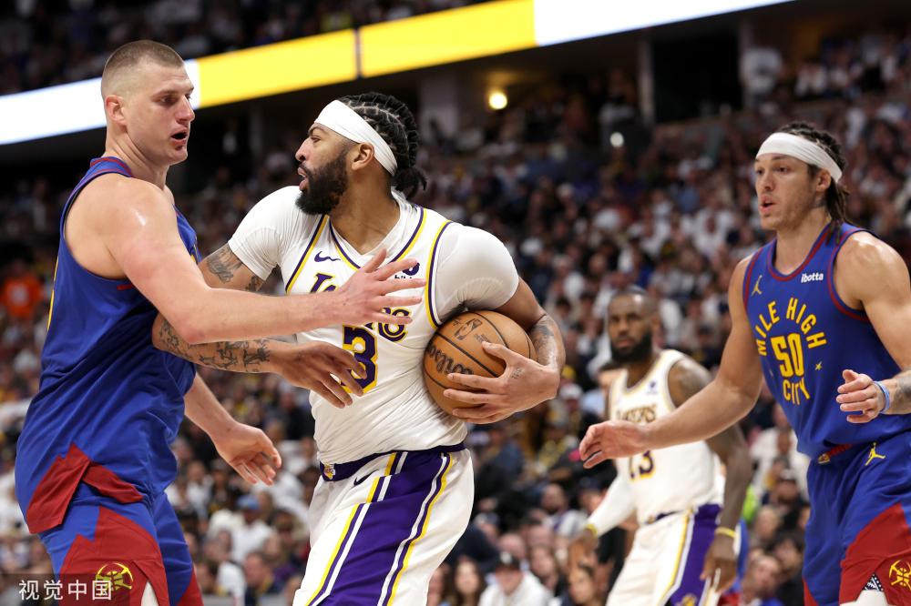 另一方面 另一方面