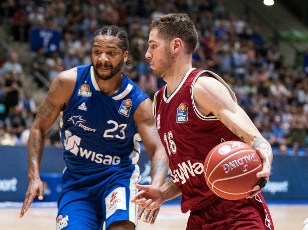 进攻未果 进攻未果