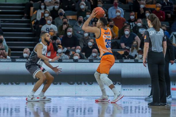 供更为立体 供更为立体